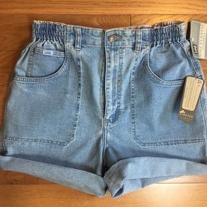 Lee High Waisted Elastic Mom Shorts NWT